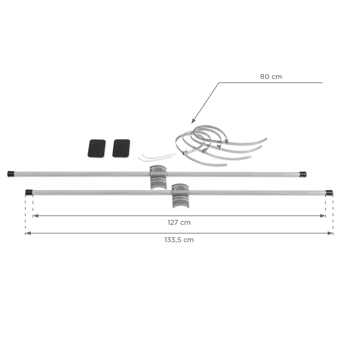 Avenue double arm dimensions: 133.5 cm long, 127 cm for two flags